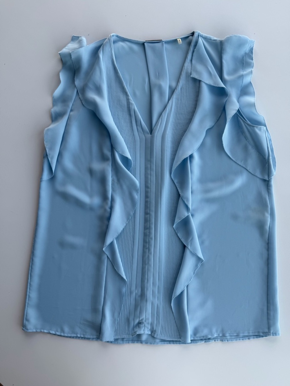 Elie Tahari Light Blue Ruffle-Trim Sleeveless V-Neck Camisole
